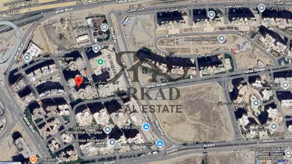 موقعیت مناسب و دسترسی‌های ارتباطی پارلمان