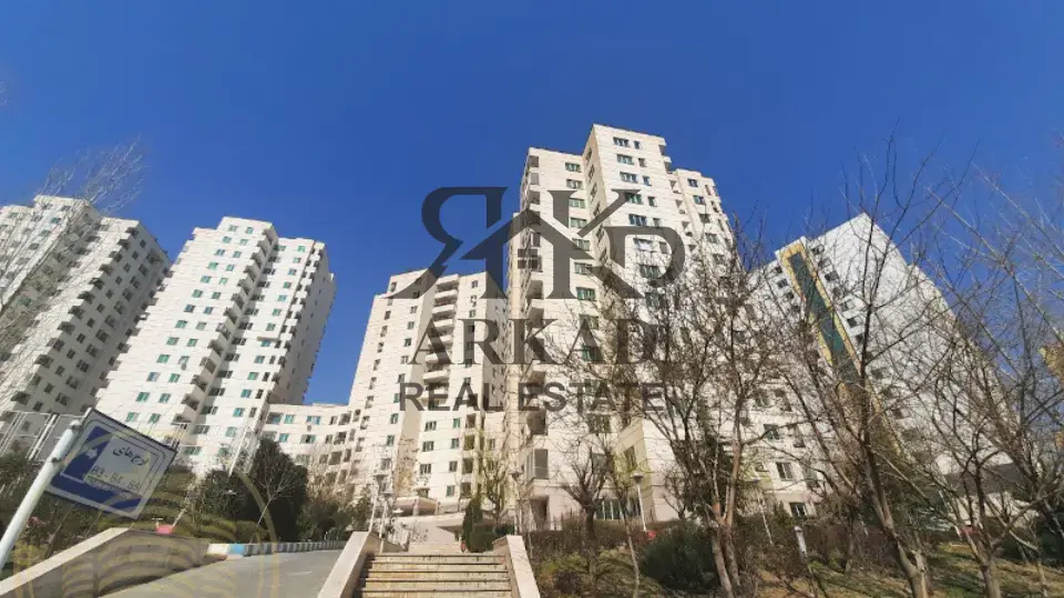 مجتمع برج های سروناز